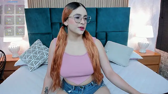 Amber kiss  online show from 14, 10, 2025