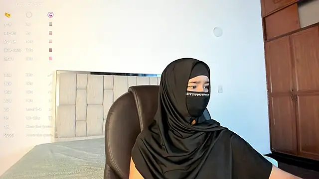 kalila latif online show from 1, 10, 2025