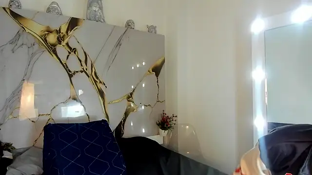 SweettPoison  online show from 2, 6, 2026
