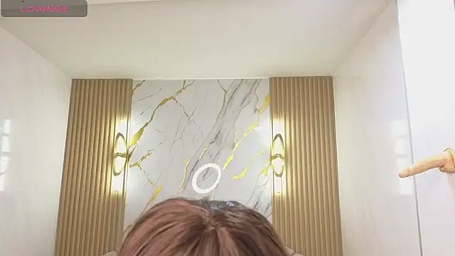 Soffia b online show from 25, 11, 2025