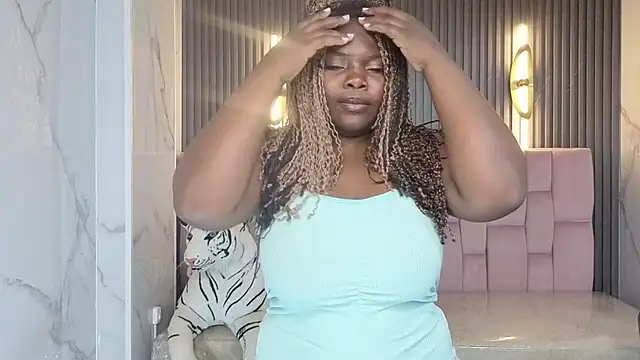 Soffia b online show from 14, 10, 2025