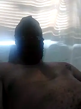 Snapshot of Blackveins32 chatting on 22, 9, 2025 Blackveins32 online show from 22, 9, 2025