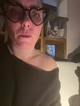 Reine du Vice84 online show from 1, 2, 2026