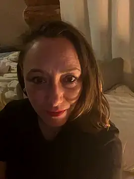 Reine du Vice84 online show from 9, 1, 2026