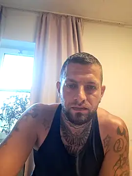 Snapshot of Danielxxxbbn chatting on 3, 10, 2025 Danielxxxbbn online show from 3, 10, 2025