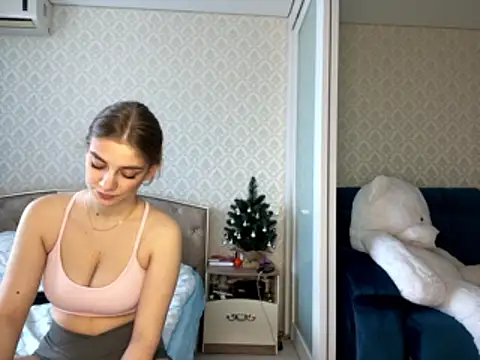 twoflowersshy online show from 8, 1, 2026