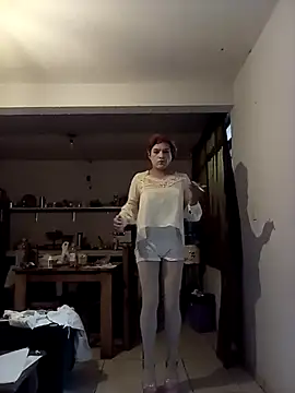 transreyna online show from 13, 2, 2025