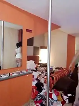 transreyna online show from 29, 11, 2025