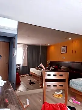 transreyna online show from 14, 1, 2026