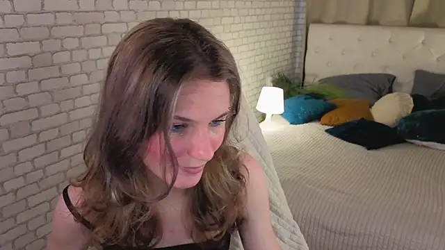 Snapshot of CipherellaFure chatting on 4, 11, 2025 CipherellaFure online show from 4, 11, 2025