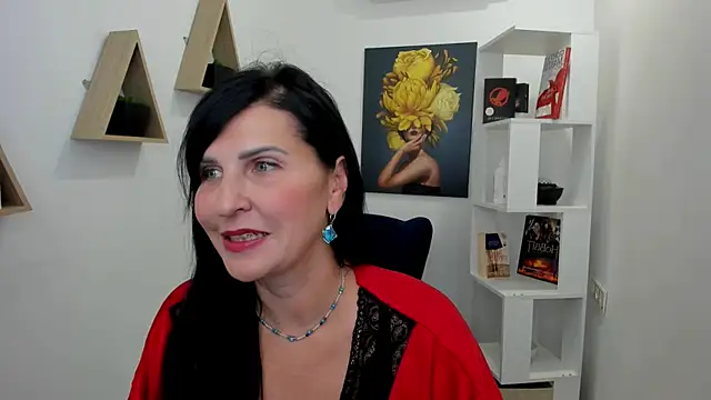 Moon Veloure1 online show from 30, 9, 2025