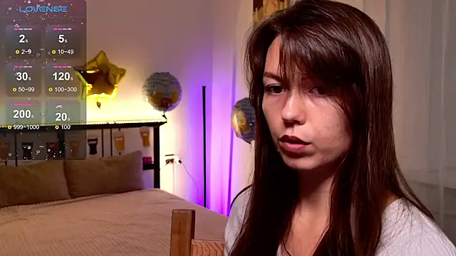 EllaCanny online show from 6, 10, 2025