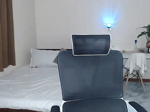 niel cumshow online show from 26, 10, 2025