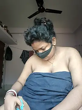 Snapshot of Deborbhavi222 chatting on 3, 3, 2026 Deborbhavi222 online show from 3, 3, 2026