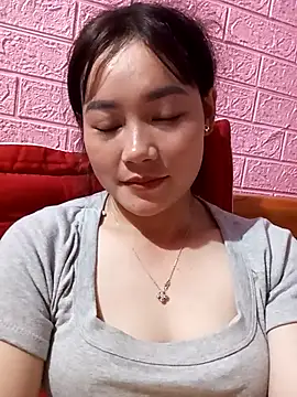 dorothyxx online show from 16, 11, 2025