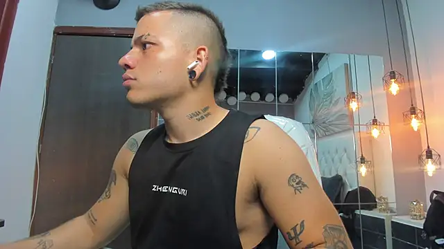 wildthor26 online show from 14, 2, 2026