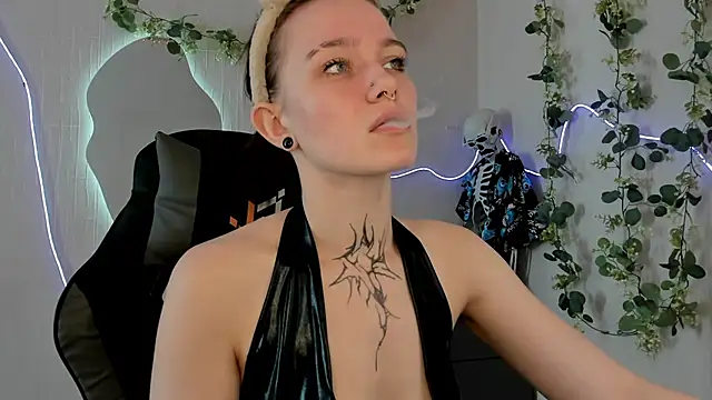 Elastikisss online show from 4, 5, 2026