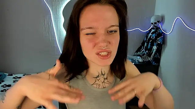 Elastikisss online show from 5, 4, 2026