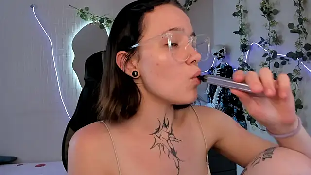 Elastikisss online show from 12, 6, 2026