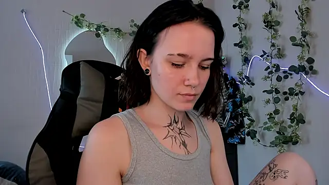 Elastikisss online show from 18, 6, 2026