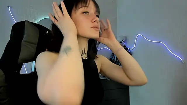 Elastikisss online show from 1, 4, 2026