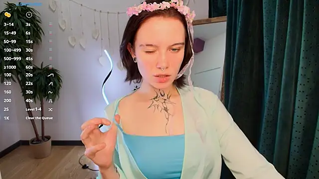 Elastikisss online show from 2, 12, 2025