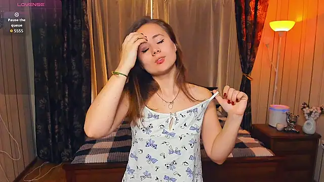 Crysta1Eva  online show from 15, 10, 2025