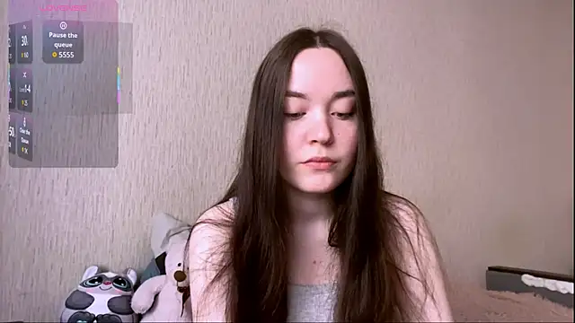 Snapshot of VividSienna chatting on 14, 5, 2026 VividSienna online show from 14, 5, 2026