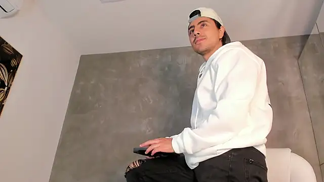 dylan cross  online show from 10, 1, 2026