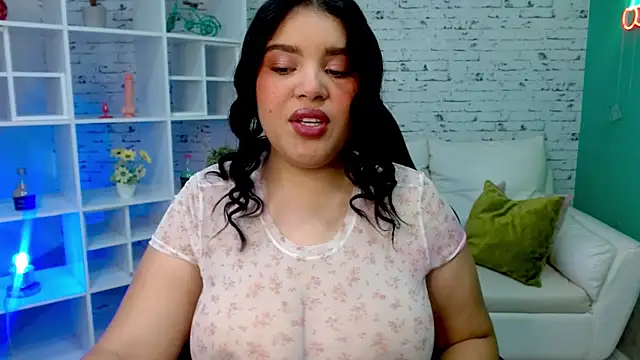 loaizalust online show from 8, 11, 2025