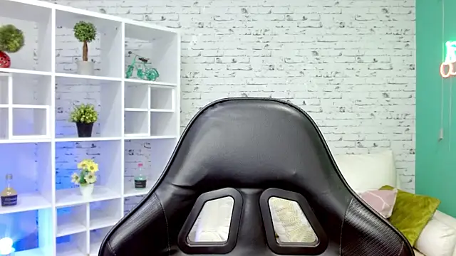 loaizalust online show from 15, 11, 2025