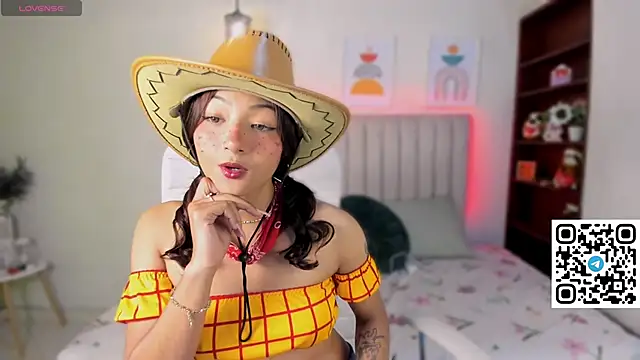 Snapshot of danika_moriii chatting on 22, 10, 2025 danika moriii online show from 22, 10, 2025