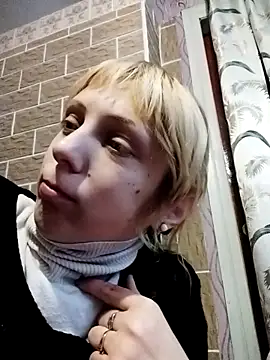 Ponka2011 online show from 24, 11, 2025