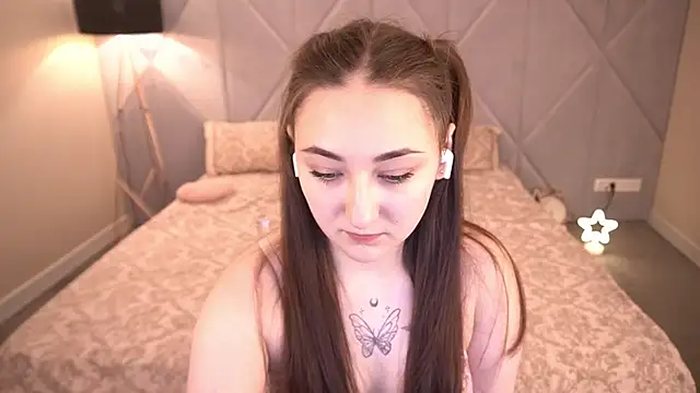 SashaDuvalle online show from 11, 4, 2026