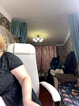 Sweet-blonde online show from 2, 12, 2025