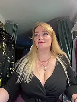 Sweet-blonde online show from 30, 3, 2026