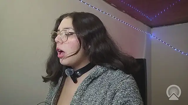 Pao Ly online show from 15, 6, 2026
