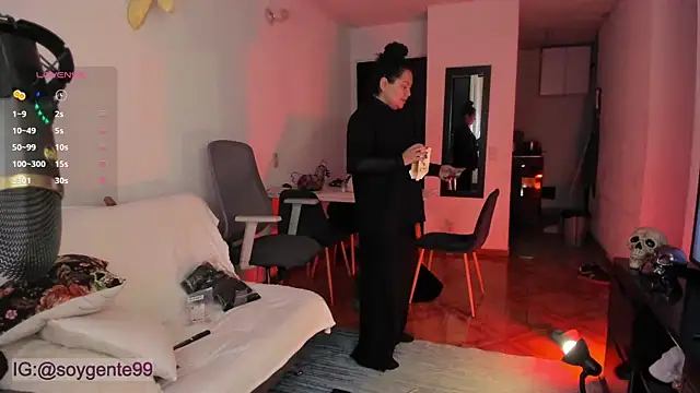 Chubby Licius online show from 9, 10, 2025