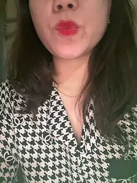 Lusi-sexy online show from 1, 2, 2026