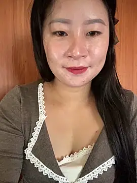 violet-00 online show from 18, 10, 2025