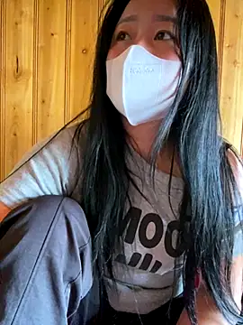 violet-00 online show from 24, 9, 2025