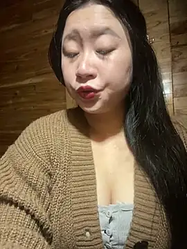 violet-00 online show from 23, 2, 2026