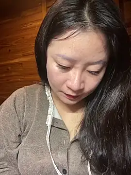 violet-00 online show from 16, 3, 2026