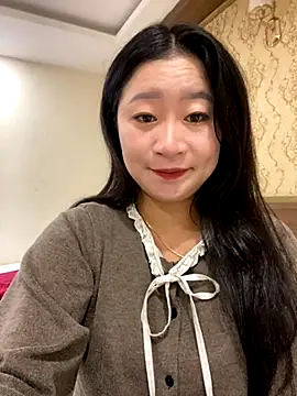 violet-00 online show from 18, 11, 2025