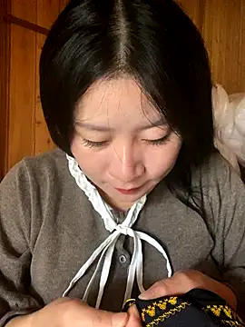 violet-00 online show from 26, 10, 2025