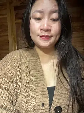 violet-00 online show from 6, 3, 2026