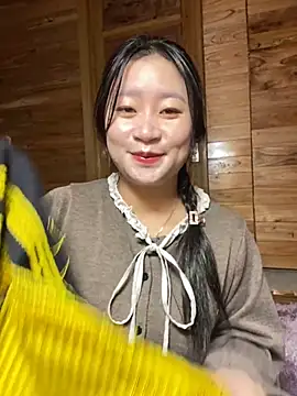 violet-00 online show from 26, 11, 2025