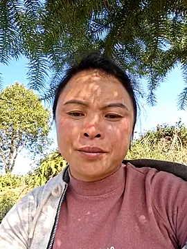 xuxulovezz online show from 6, 2, 2026