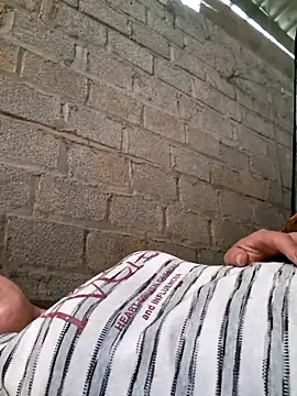 xuxulovezz online show from 1, 3, 2026