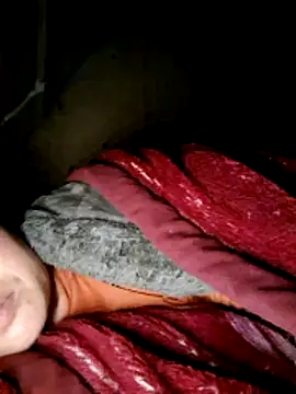 xuxulovezz online show from 10, 3, 2026